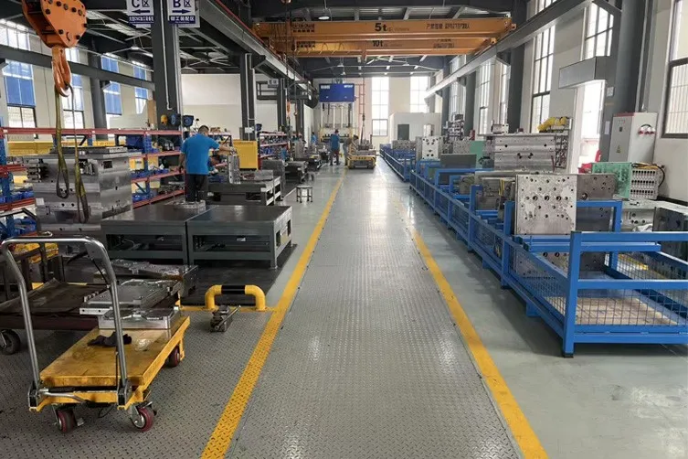 automotive tail light mold making manufacturer automotive tail light mold making manufacturer